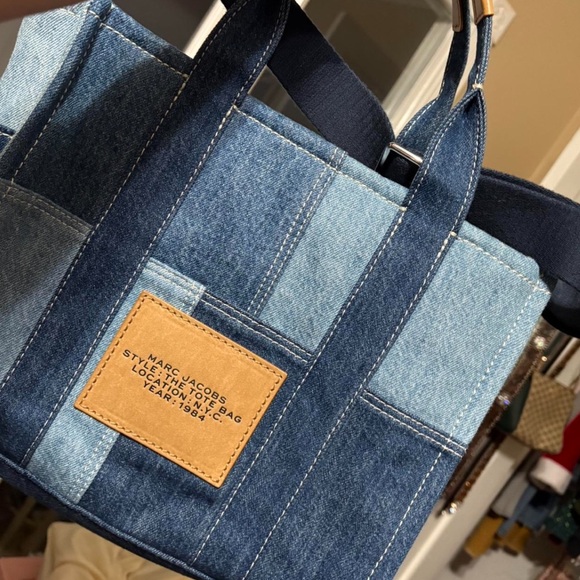 Marc Jacobs Denim Blue Medium Tote Bag - Picture 2 of 3